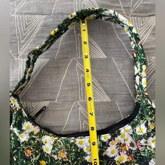 Baggu Mini Nylon Shoulder Bag in Daisy / Floral Purse Handbag - Picture 9 of 12